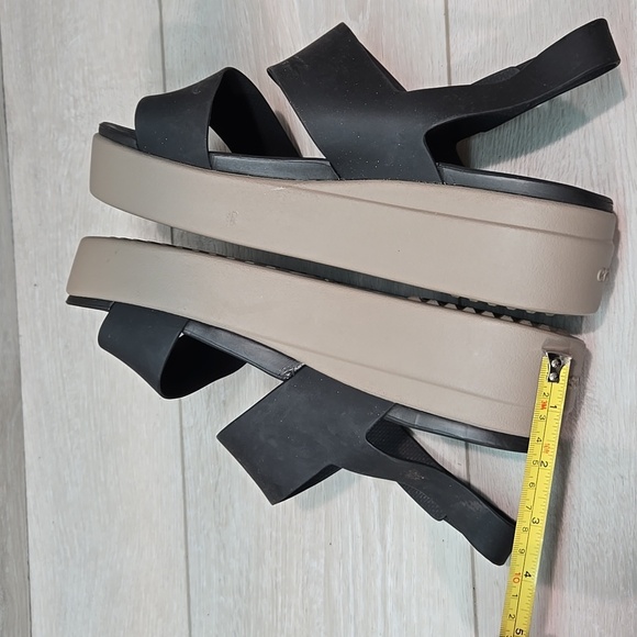 Crocs Women's LiteRide Strappy Platform Sandals Shoes Sz 9 - Picture 8 of 11